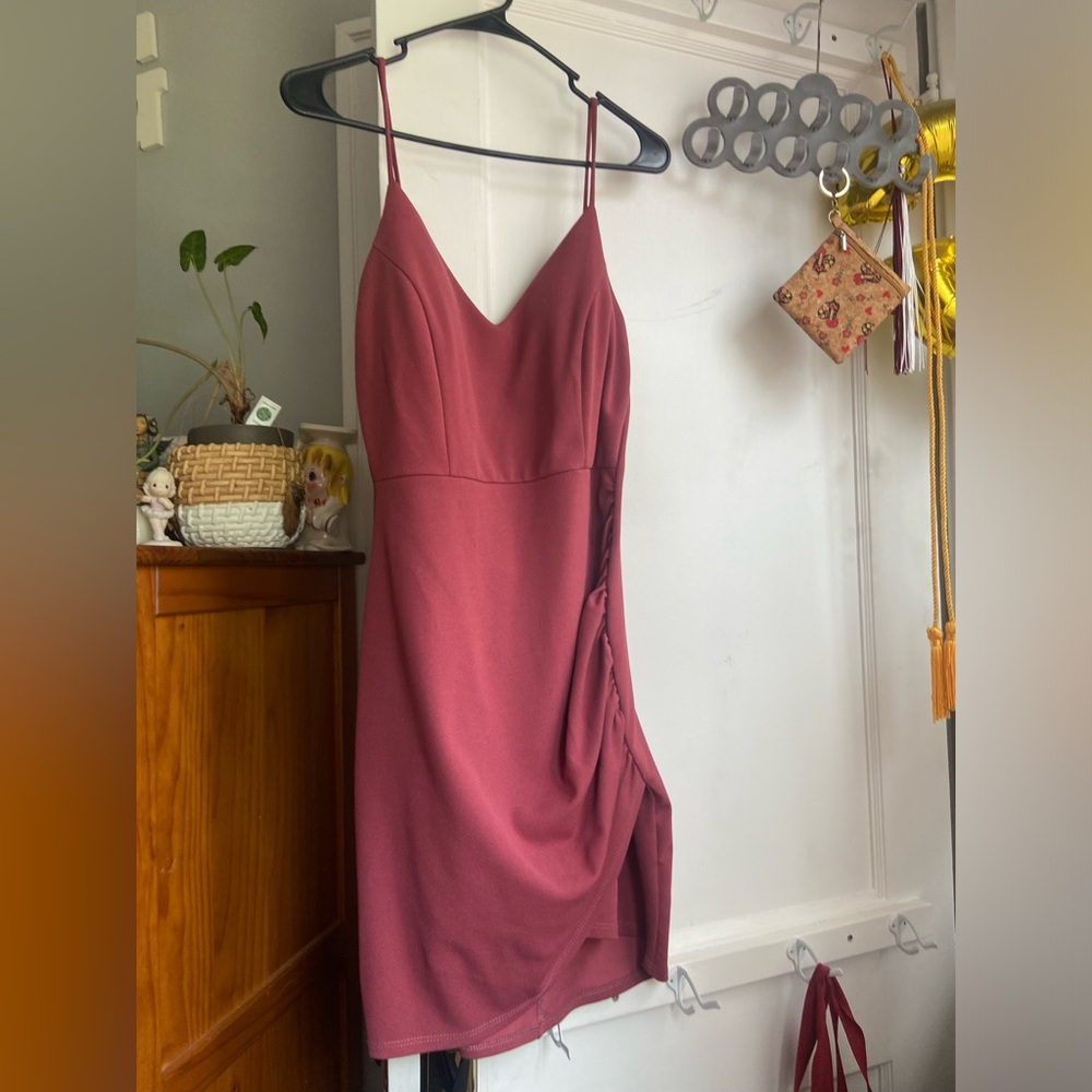 cute maroon dress detailed on side medium bodycon